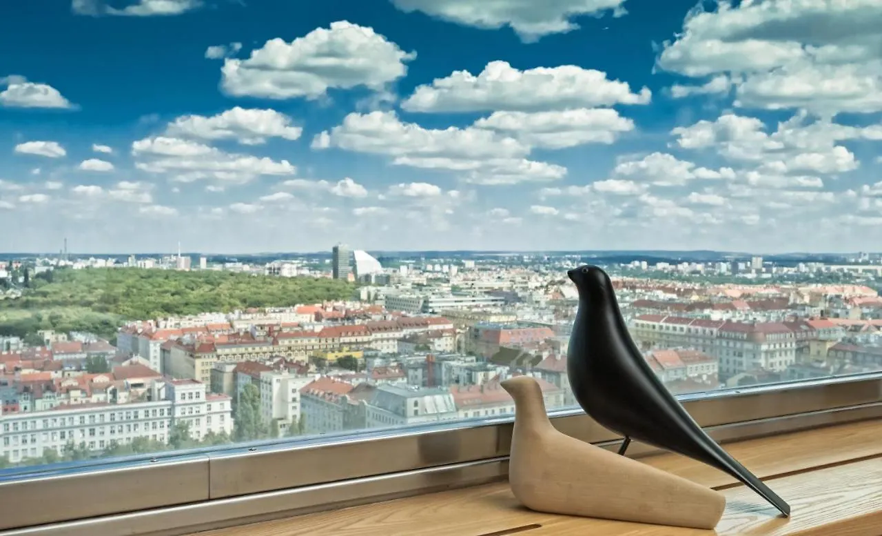 Sky Suite Hotel Πράγα