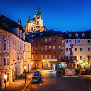 Otel Old Royal Post Boutique & Premium, Prag